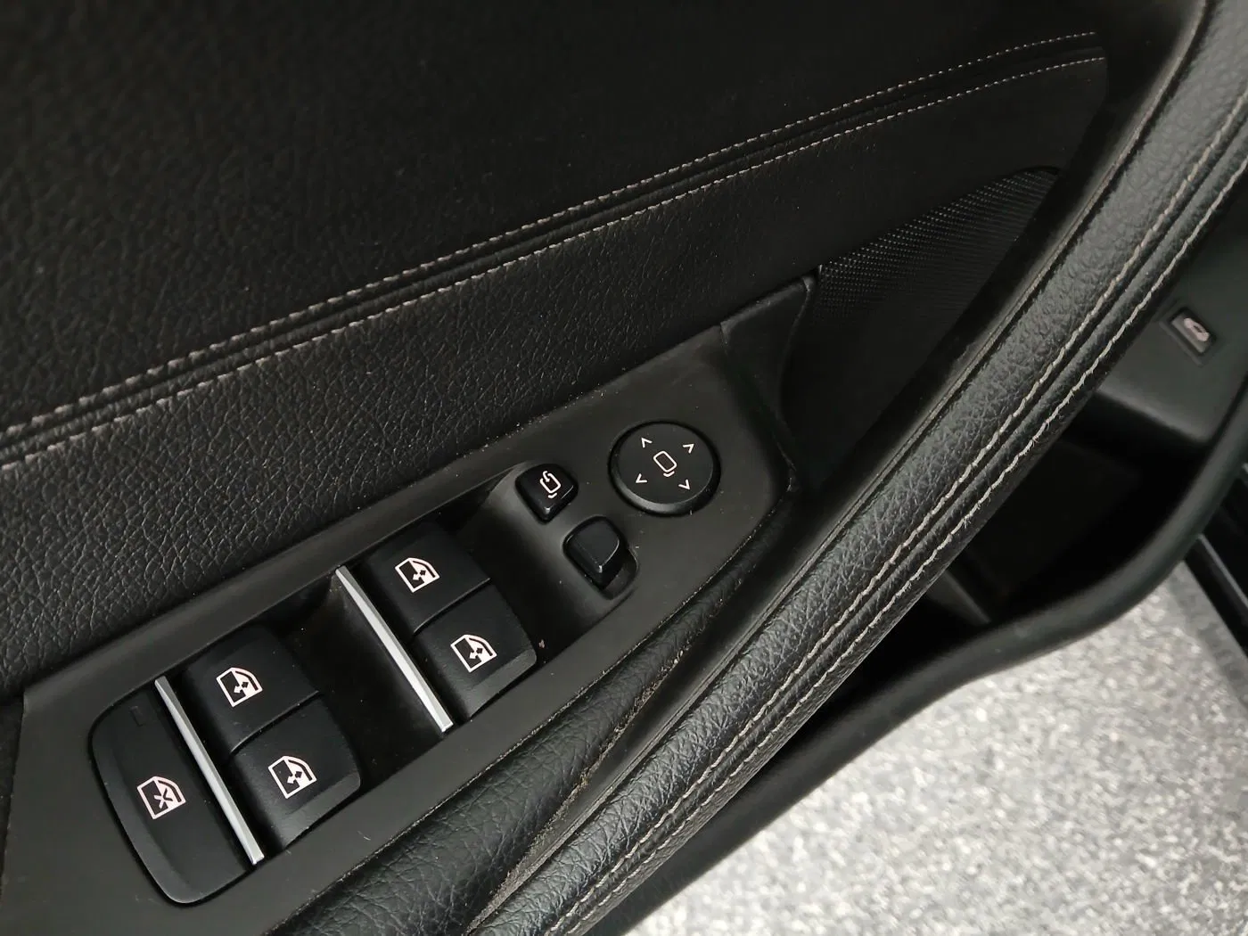 BMW 530d xDrive Sport Line | Bild 11 von 26