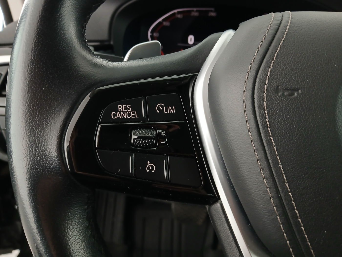 BMW 530d xDrive Sport Line | Bild 16 von 26