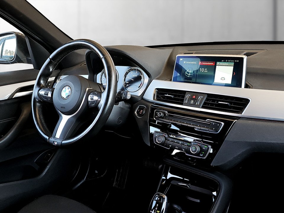 BMW X1 sDrive 18d Aut. Sport Line | Bild 11 von 20