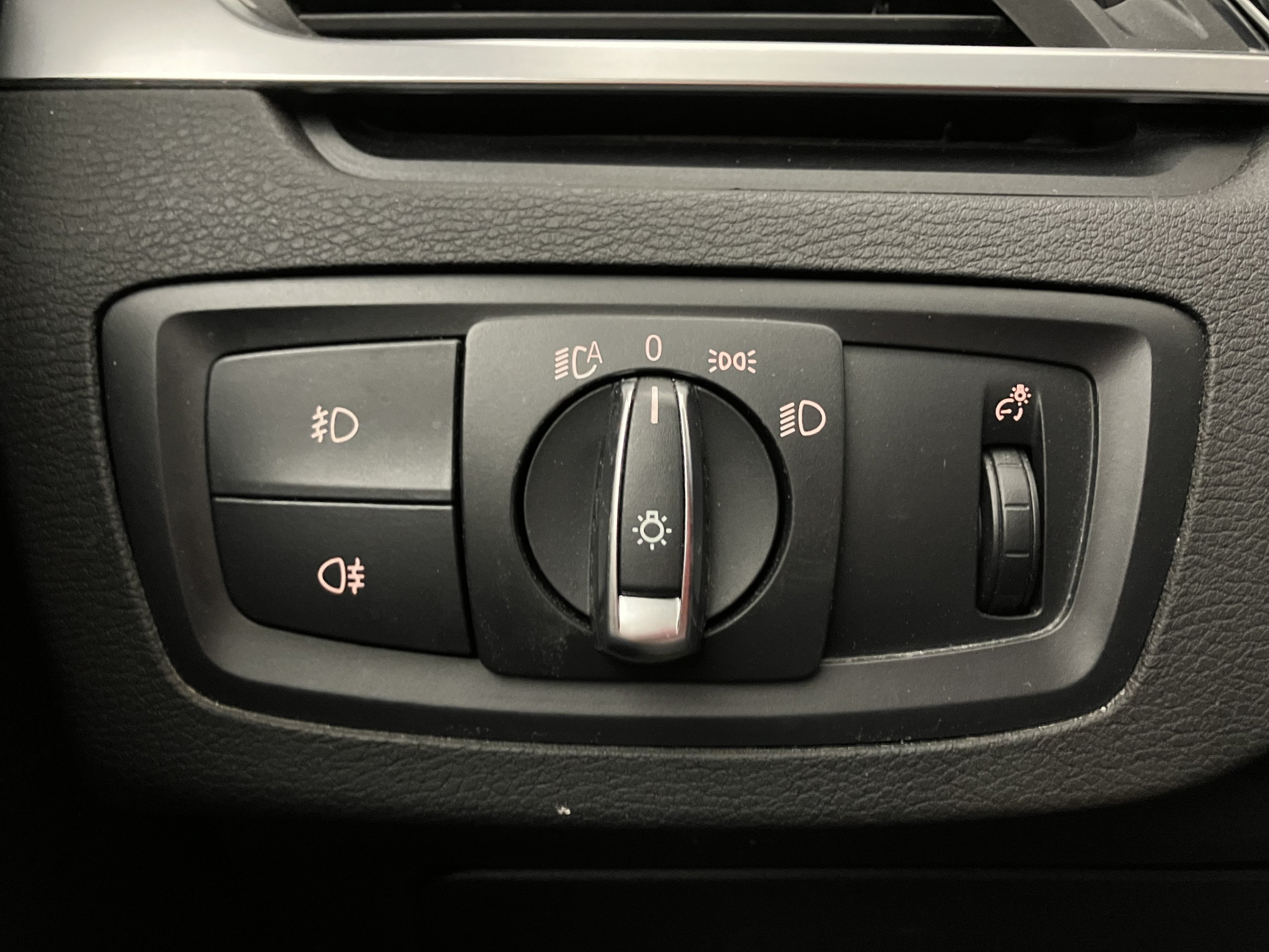 BMW X1 xDrive 20d Aut. | Bild 10 von 27