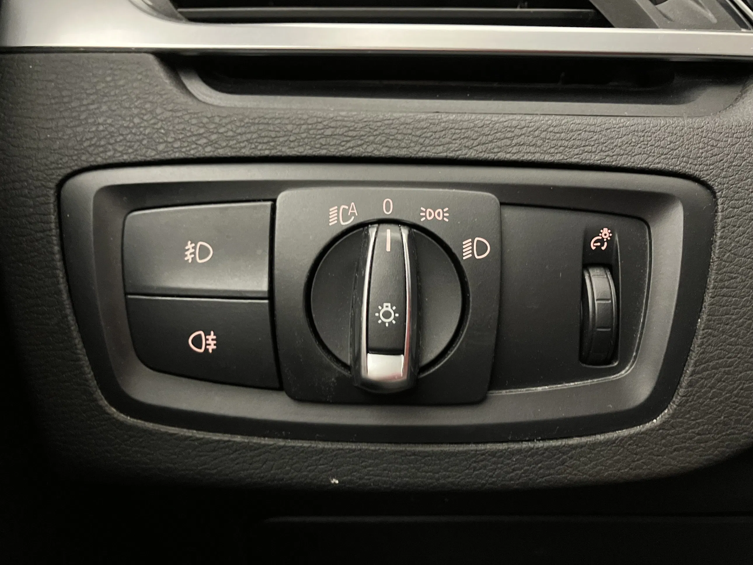 BMW X1 xDrive 20d Aut. | Bild 10 von 27