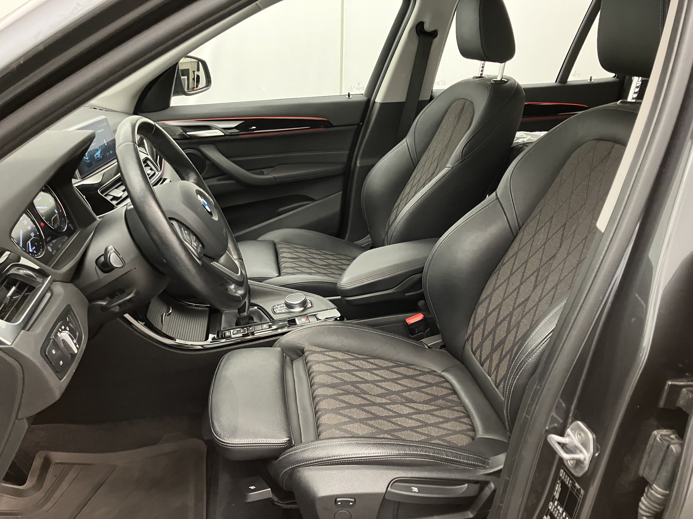 BMW X1 xDrive 20d Aut. | Bild 11 von 27