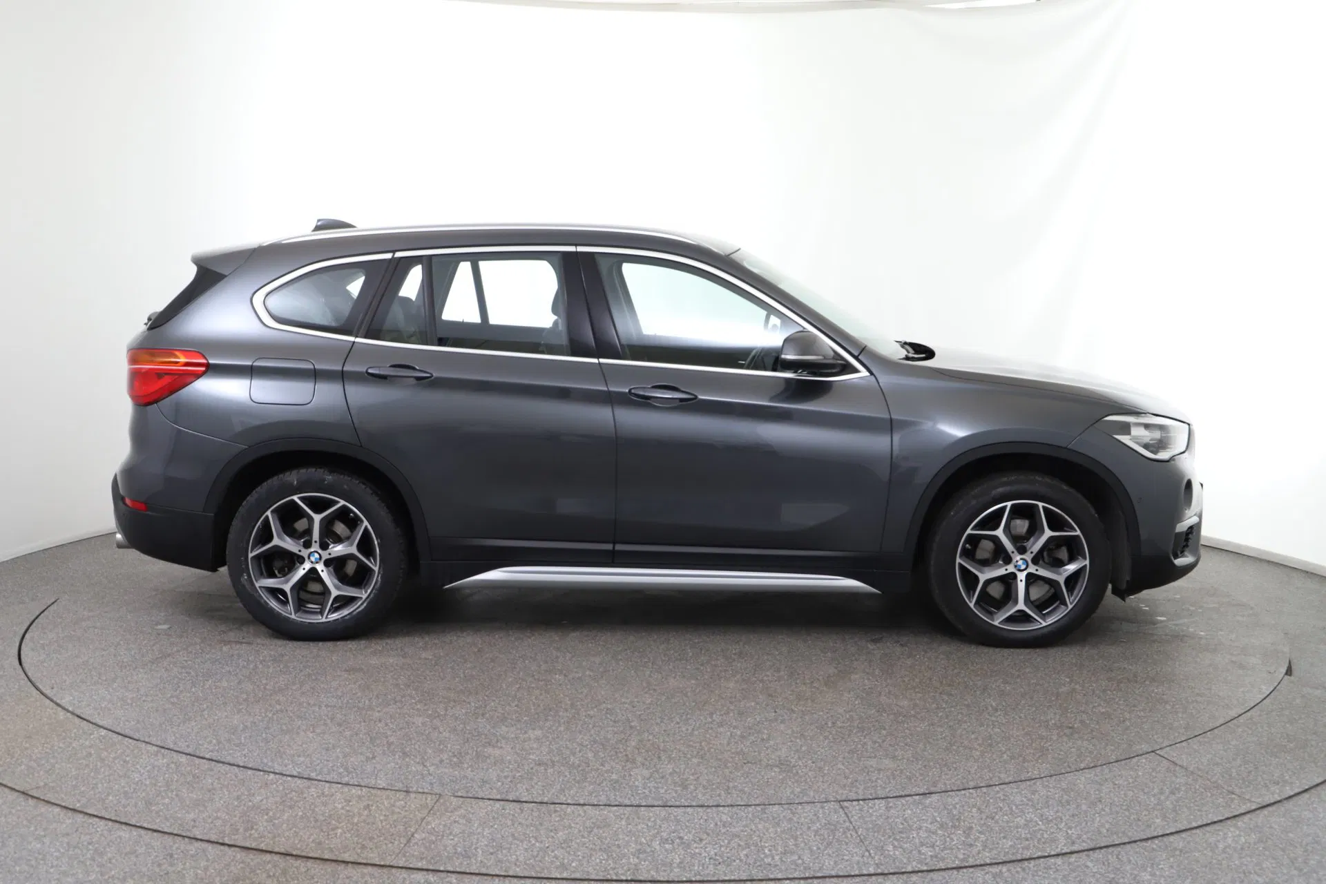 BMW X1 xDrive 20d Aut. | Bild 4 von 27