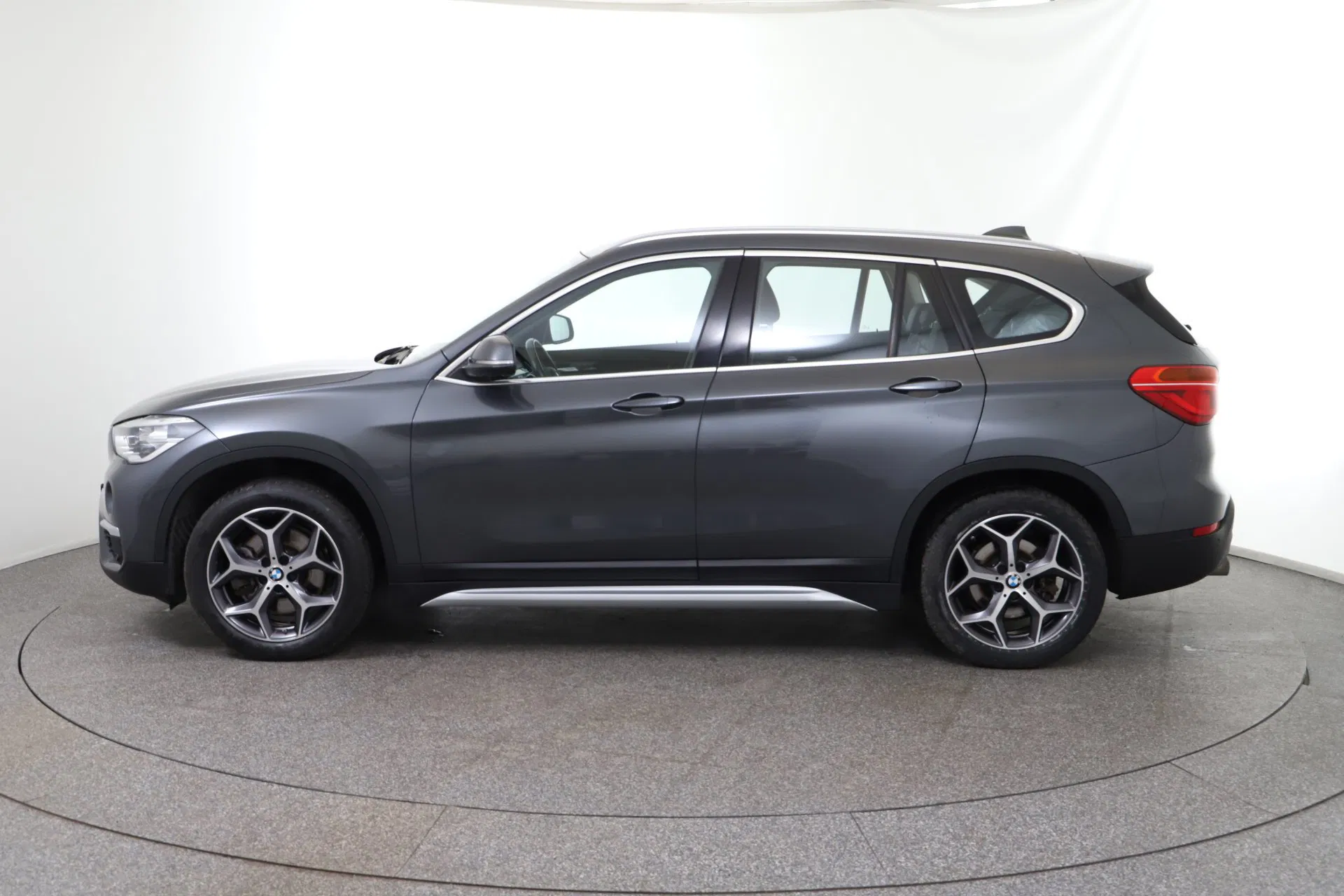 BMW X1 xDrive 20d Aut. | Bild 8 von 27