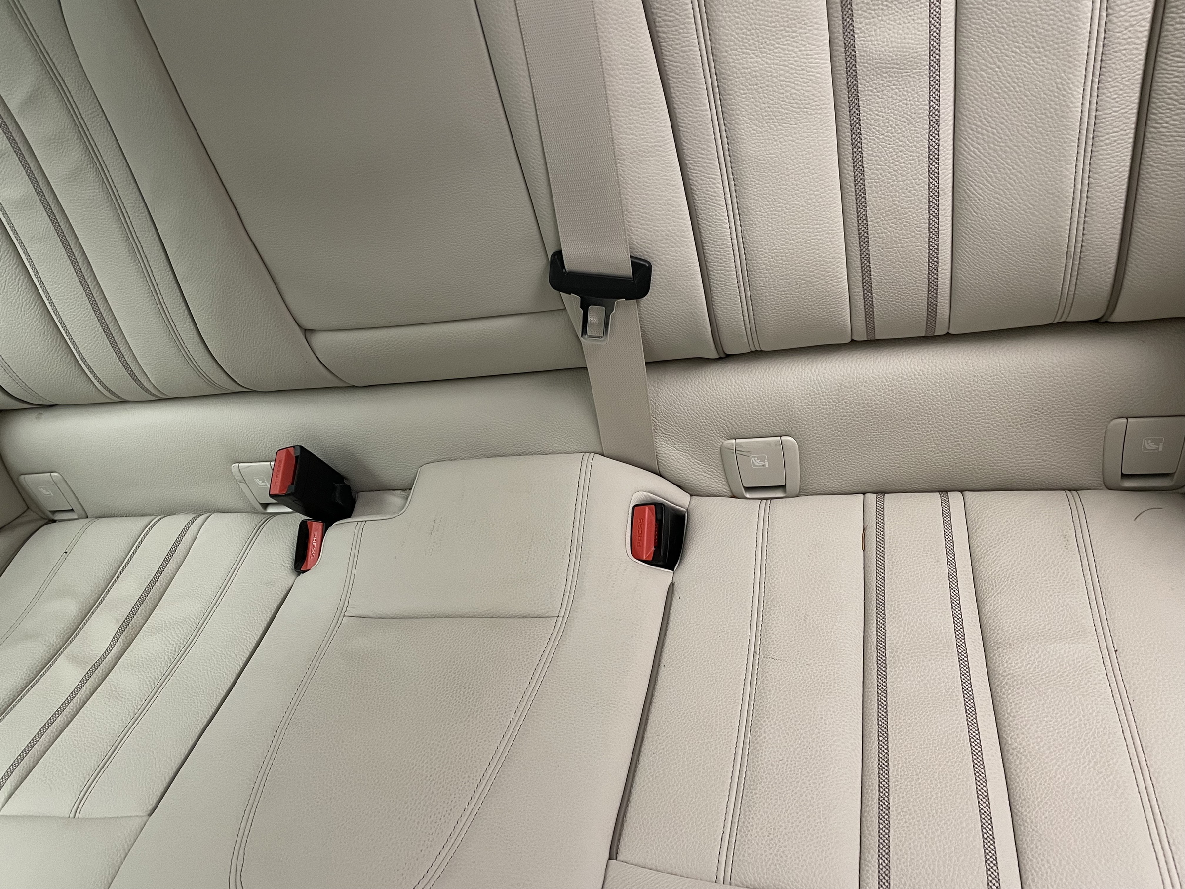 BMW 518d Touring Aut. | Bild 11 von 31