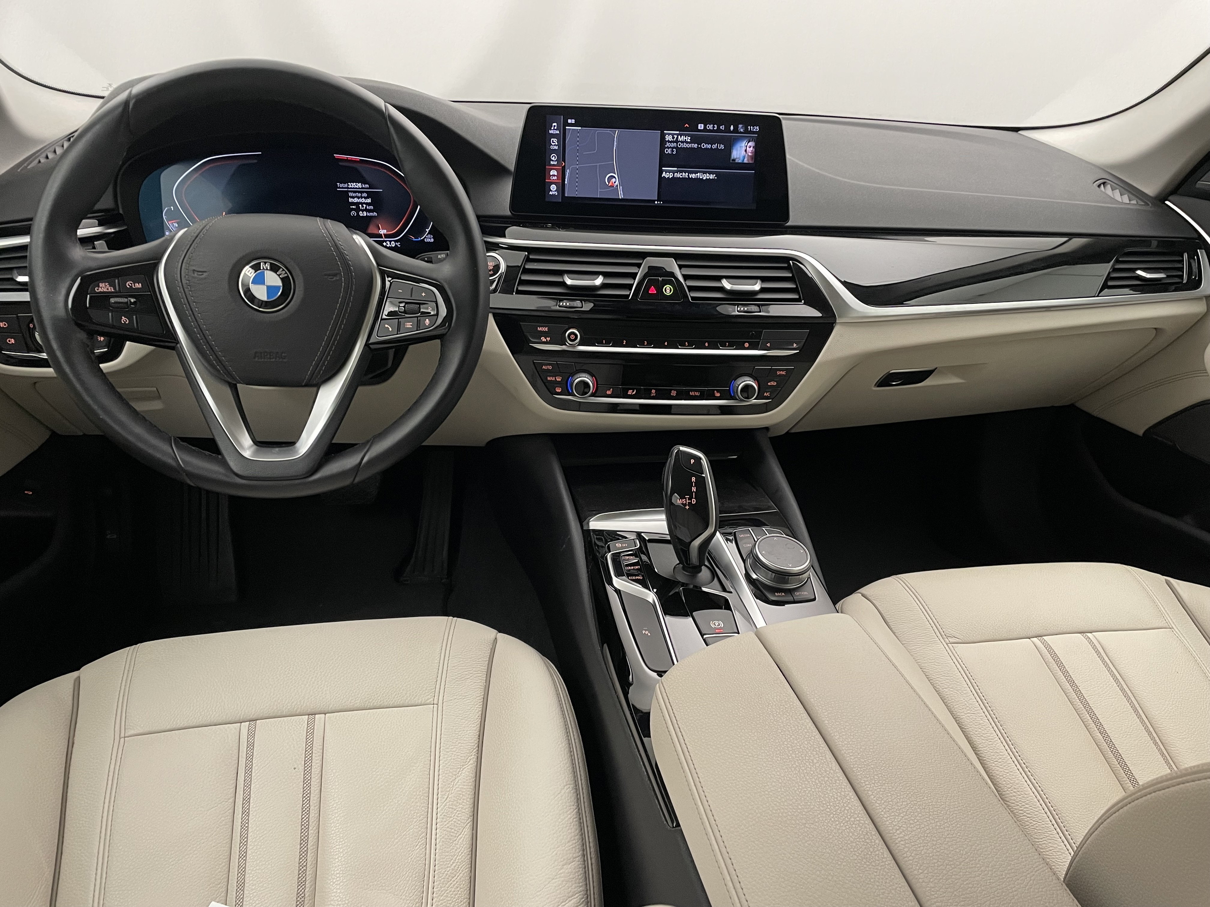 BMW 518d Touring Aut. | Bild 12 von 31