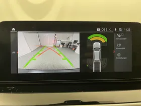 BMW 518d Touring Aut. | Thumbnail 16 von 31