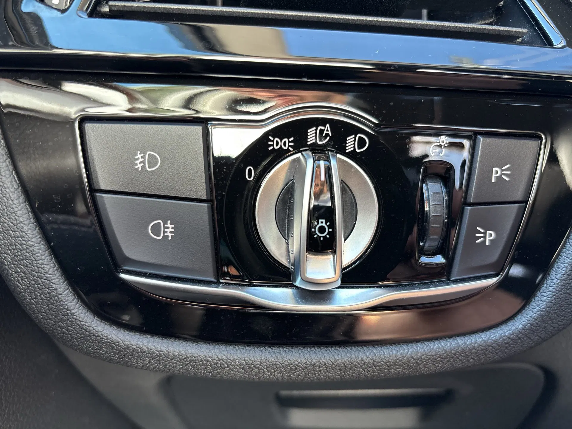 BMW 520d Touring Sport Line | Bild 29 von 31