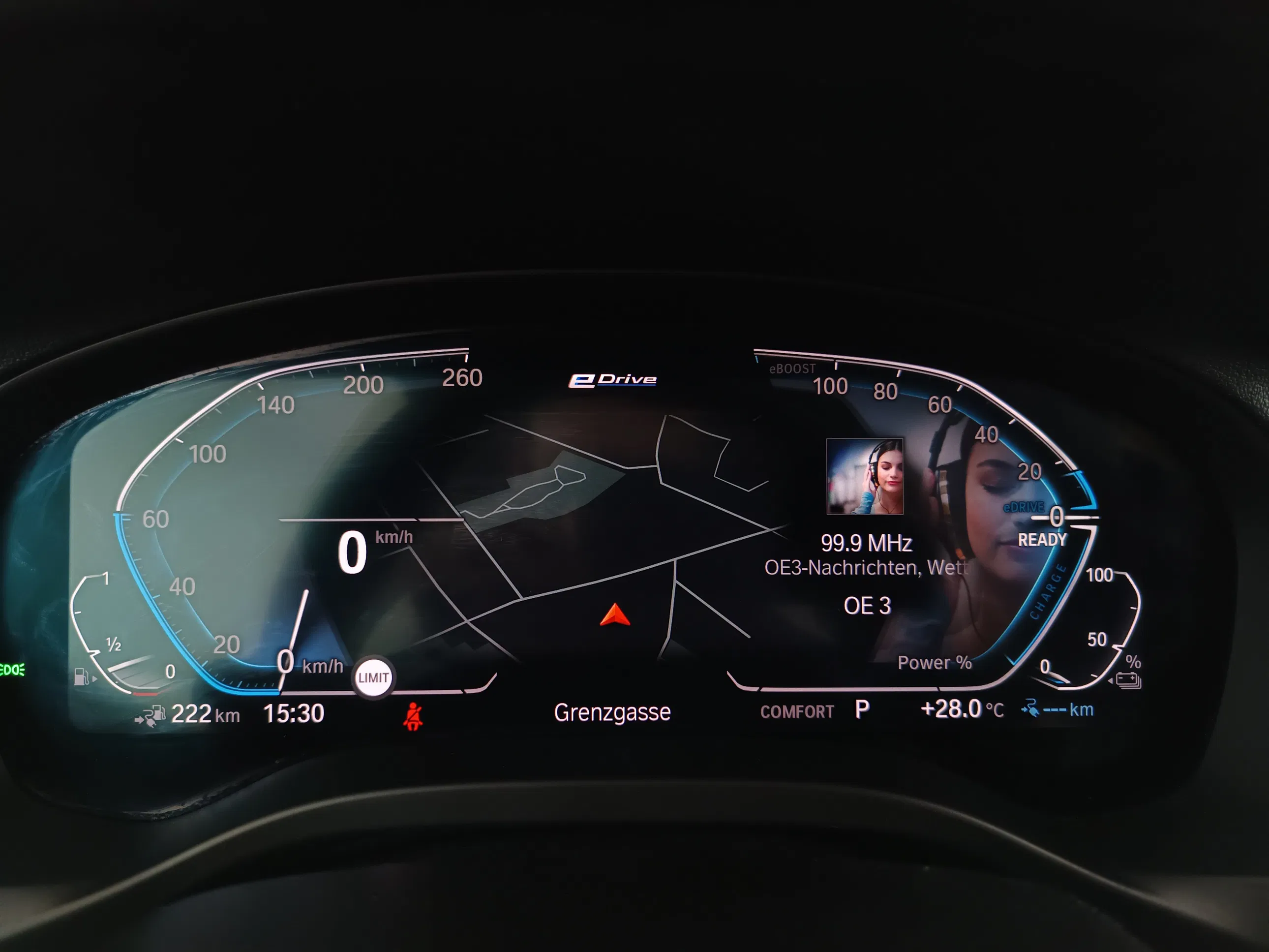 BMW X3 xDrive 30e Advantage | Bild 15 von 28