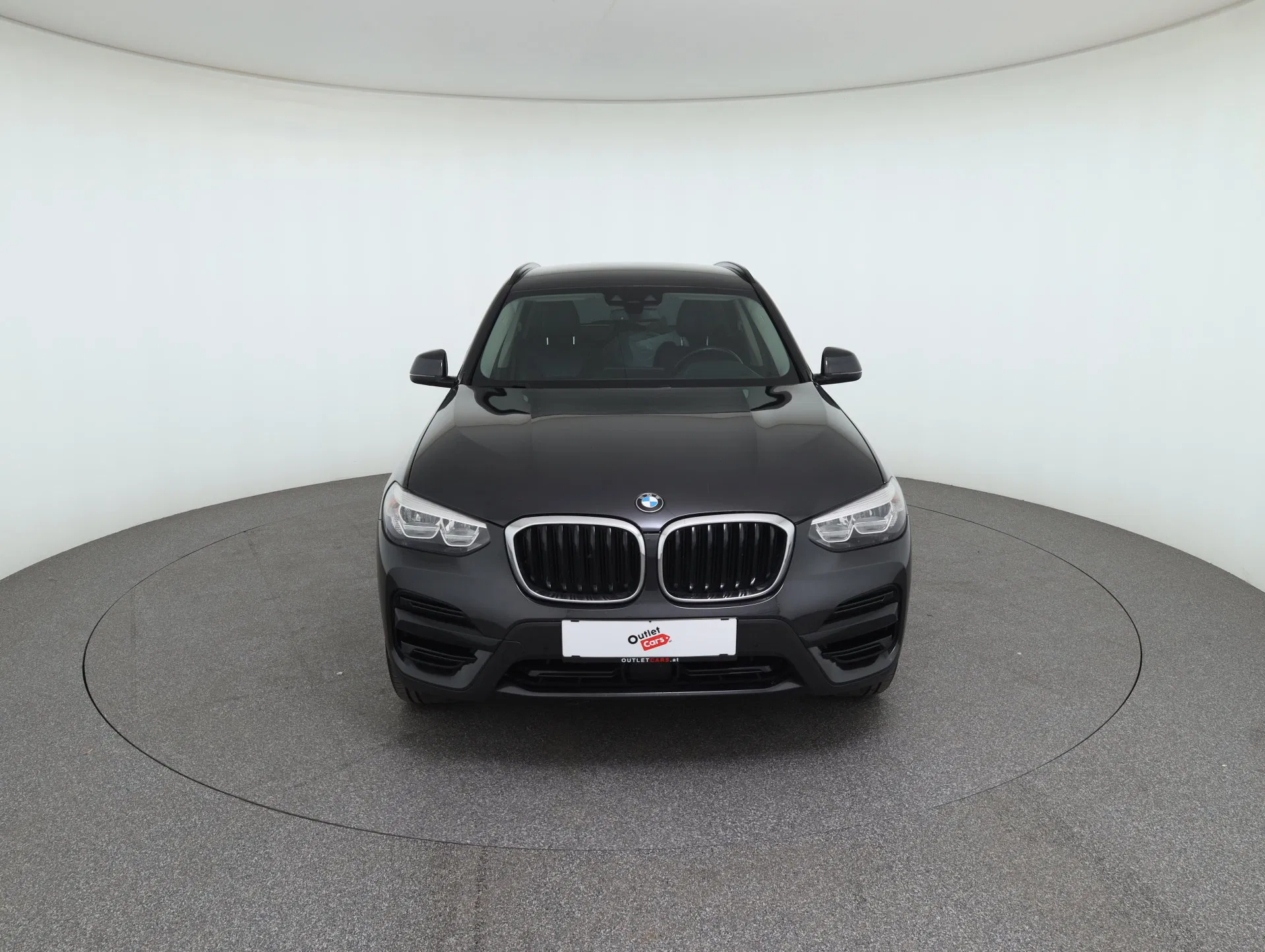 BMW X3 xDrive 30e Advantage | Bild 2 von 28