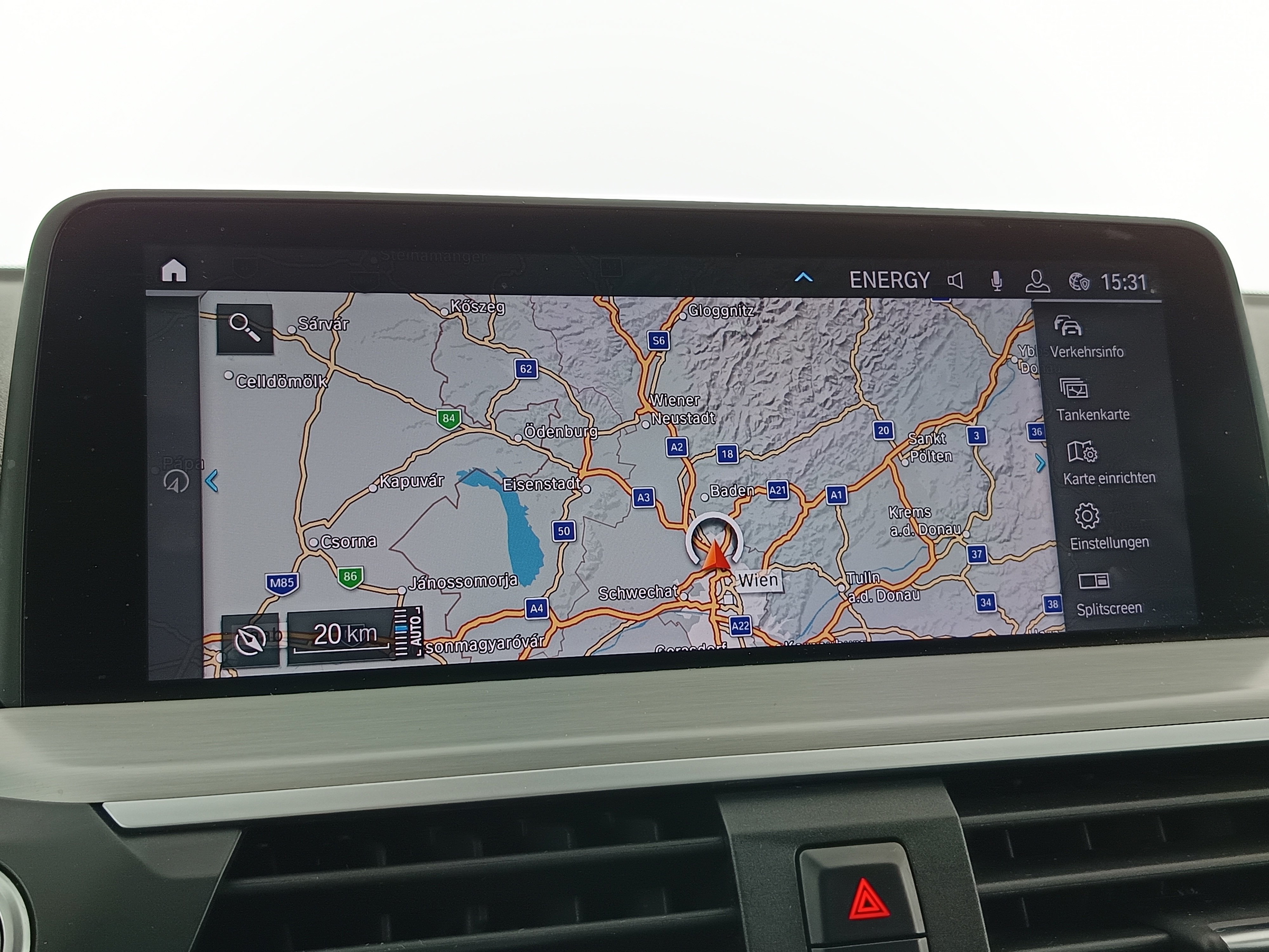 BMW X3 xDrive 30e Advantage | Bild 20 von 28