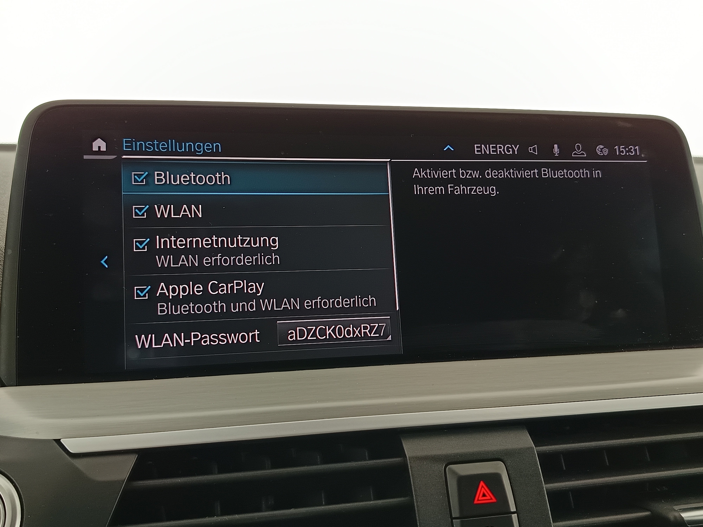 BMW X3 xDrive 30e Advantage | Bild 21 von 28