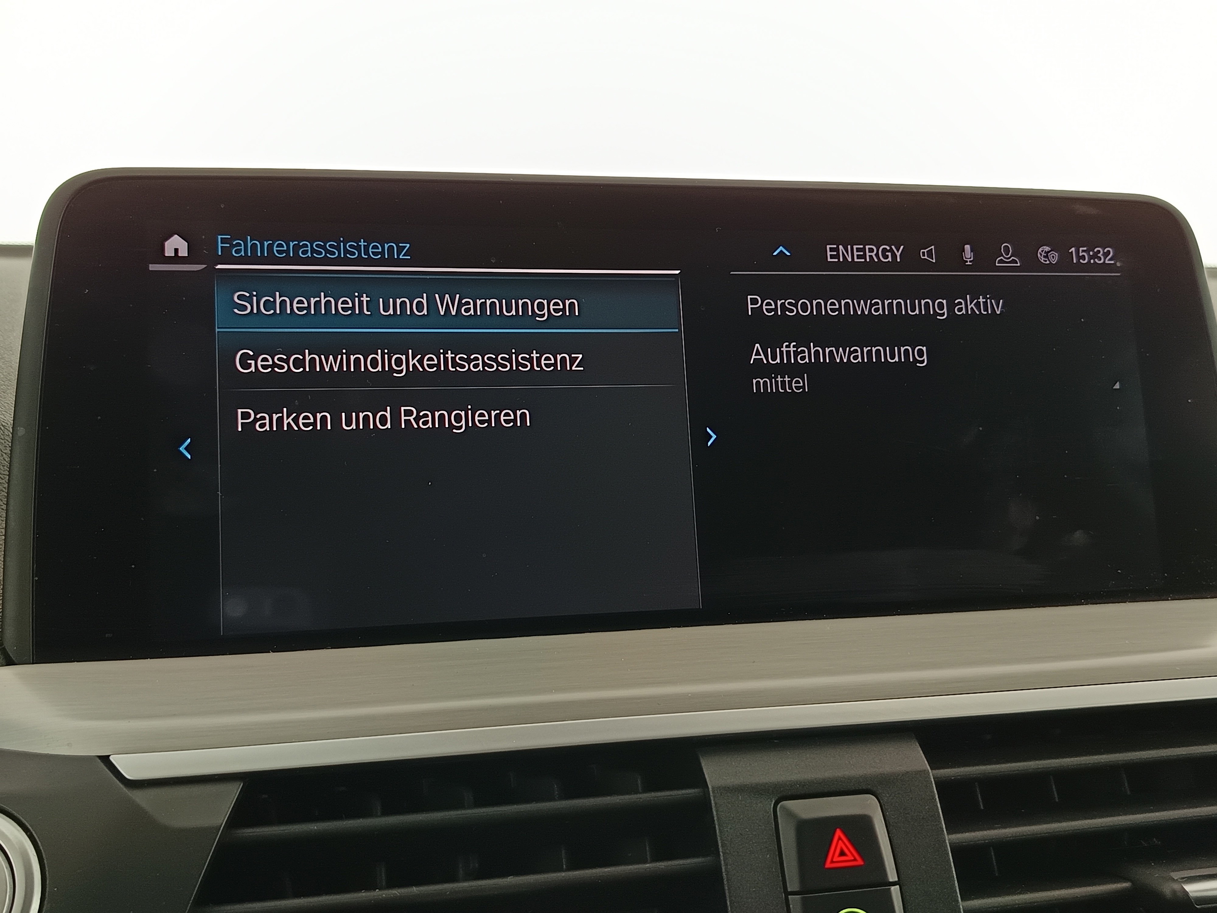 BMW X3 xDrive 30e Advantage | Bild 23 von 28