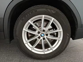 BMW X3 xDrive 30e Advantage | Thumbnail 9 von 28