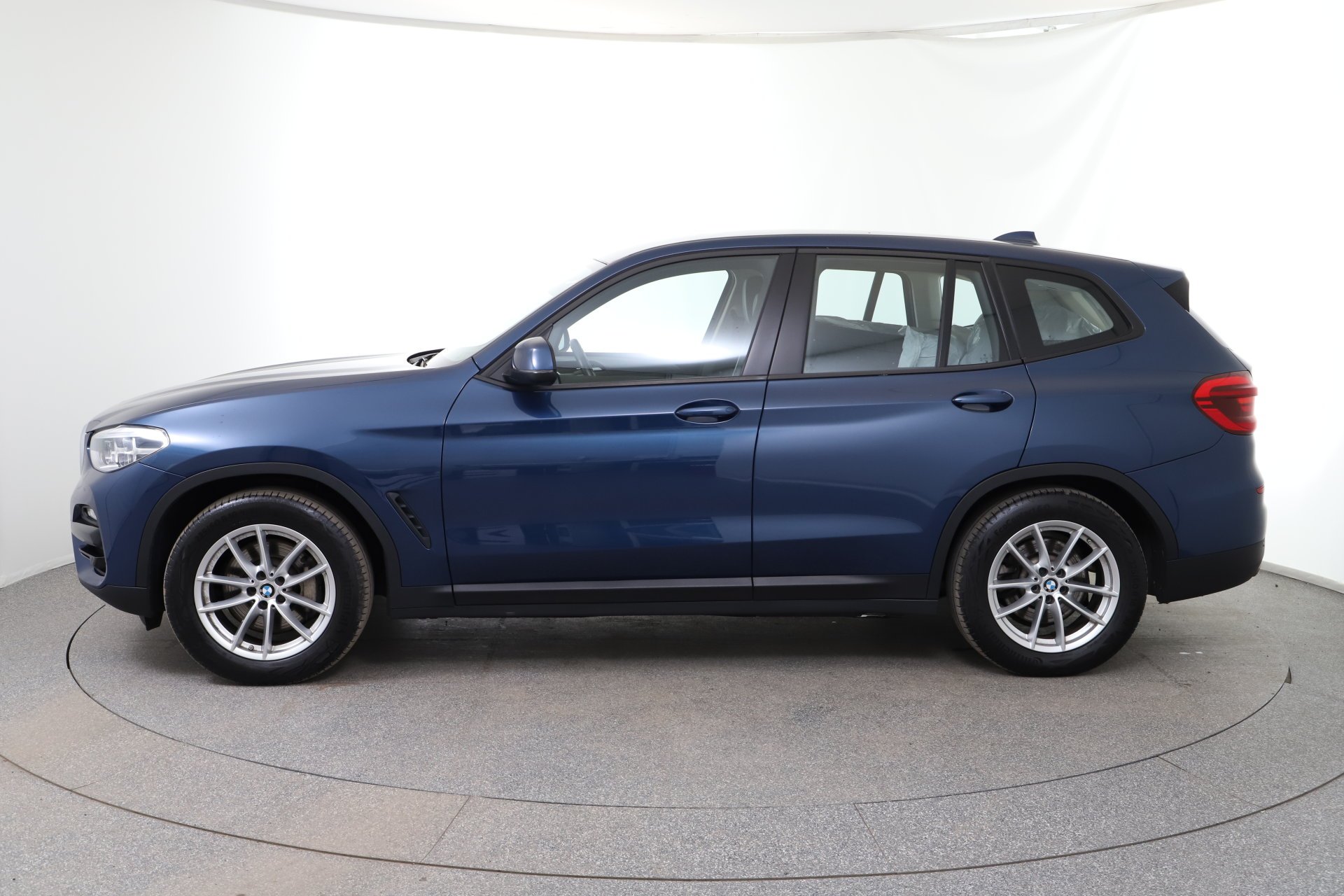 BMW X3 xDrive 25d Advantage Aut. | Bild 24 von 30