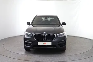 BMW X3 sDrive 18d Aut. | Thumbnail 2 von 25