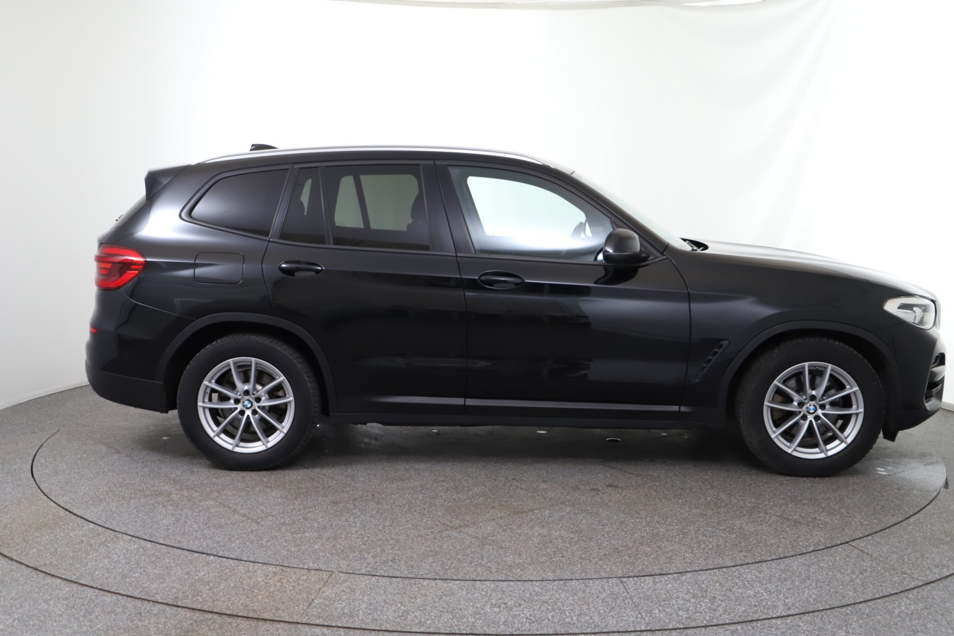 BMW X3 sDrive 18d Aut. | Bild 4 von 25