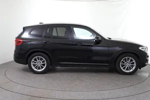 BMW X3 sDrive 18d Aut. | Thumbnail 4 von 25