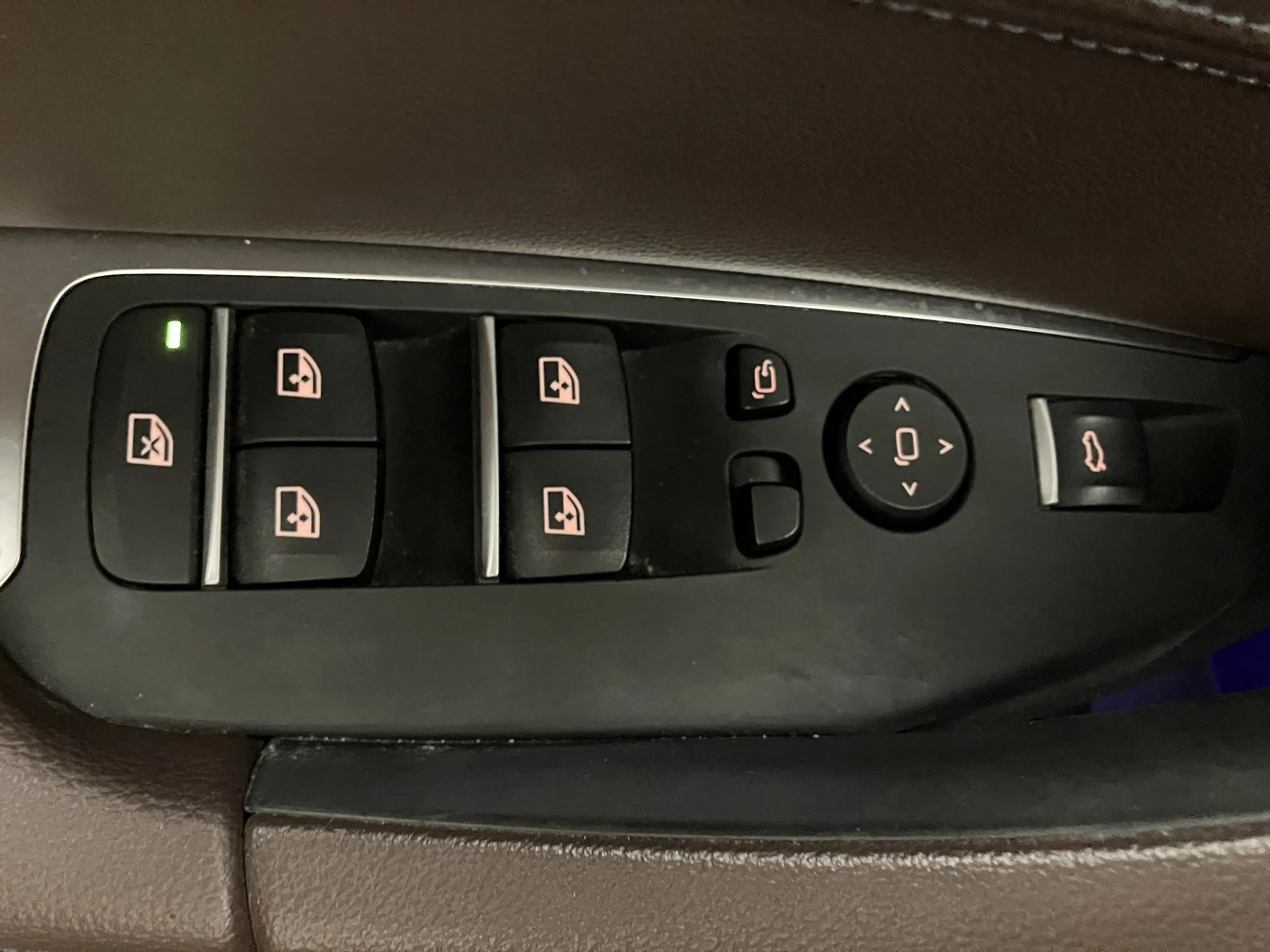 BMW X3 sDrive 18d Aut. | Bild 9 von 25