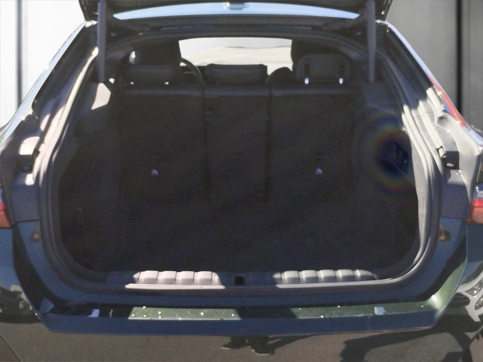 BMW i4 Gran Coupe M50 | Bild 18 von 27