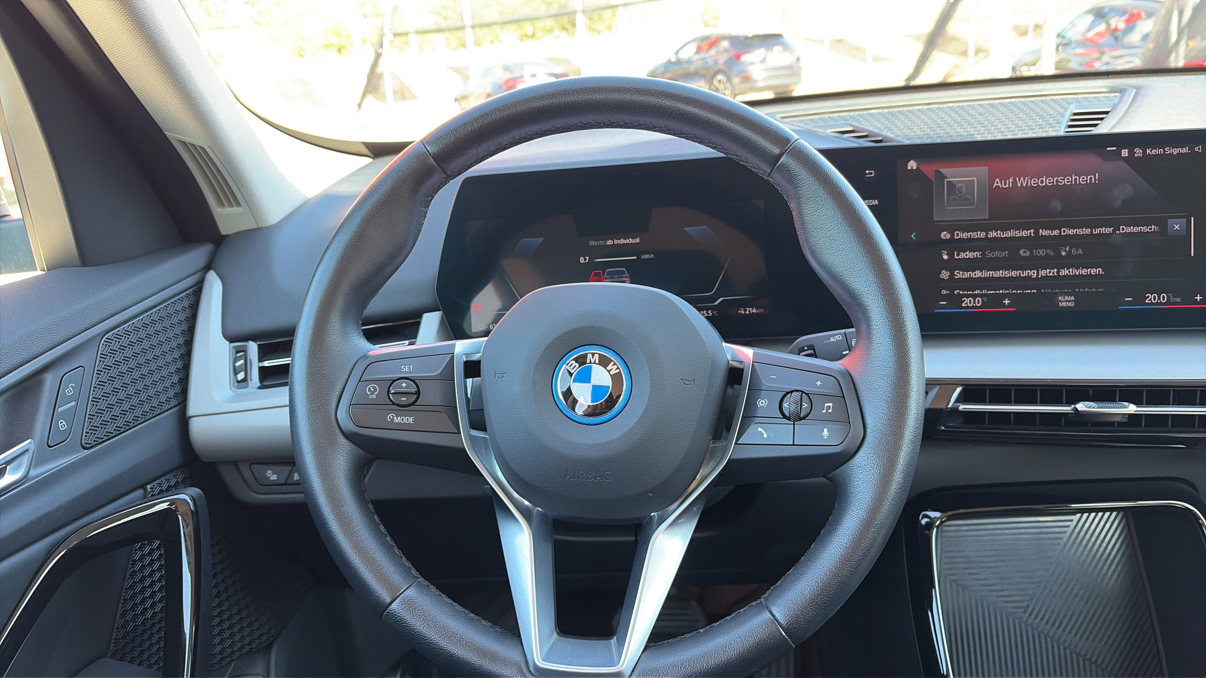 BMW iX1 xDrive 30 | Bild 9 von 23