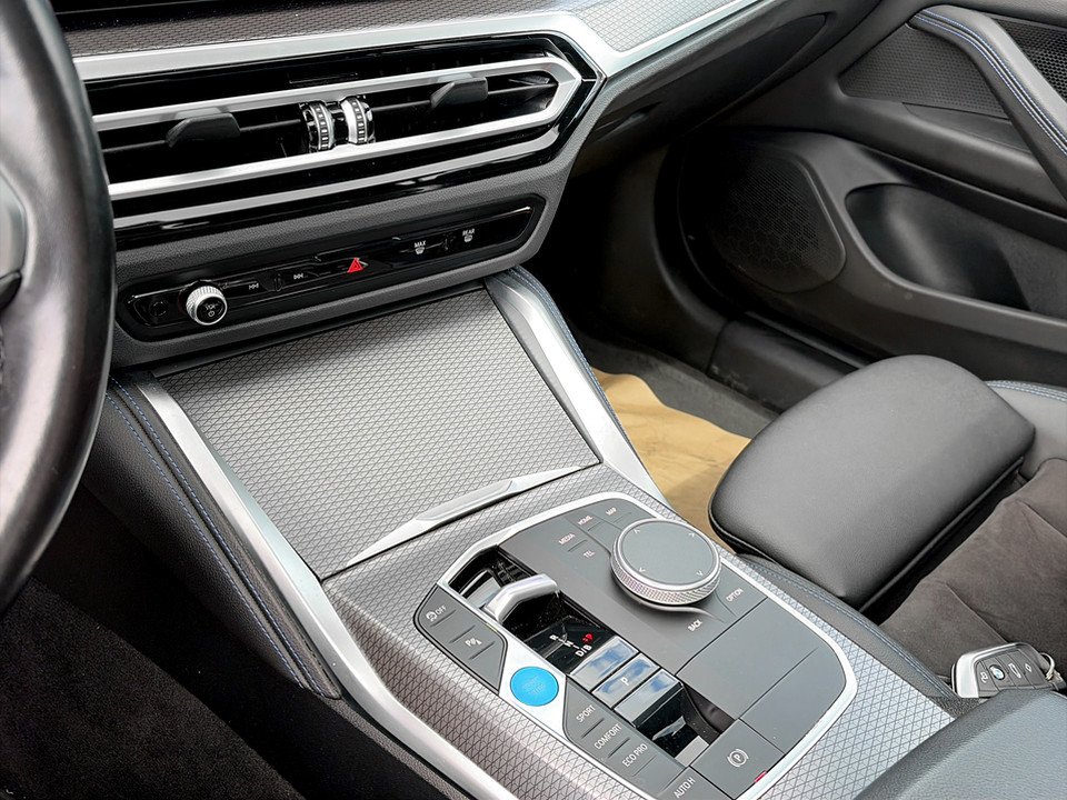 BMW i4 Gran Coupe eDrive40 80,7kWh | Bild 16 von 22