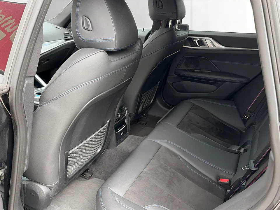 BMW i4 Gran Coupe eDrive40 80,7kWh | Bild 17 von 22