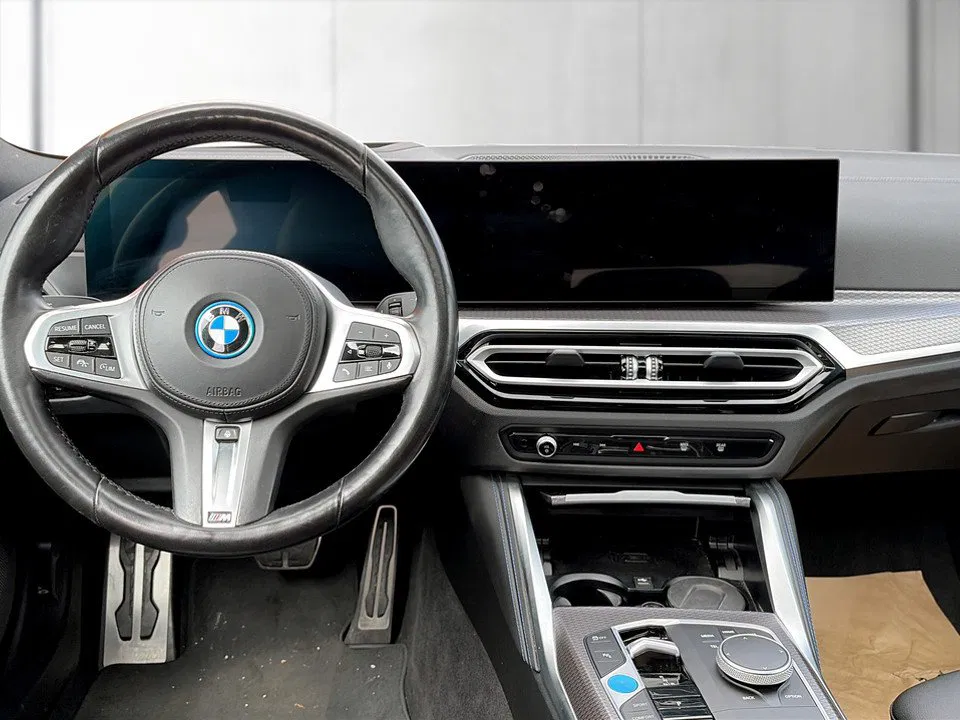 BMW i4 Gran Coupe eDrive40 80,7kWh | Bild 8 von 22