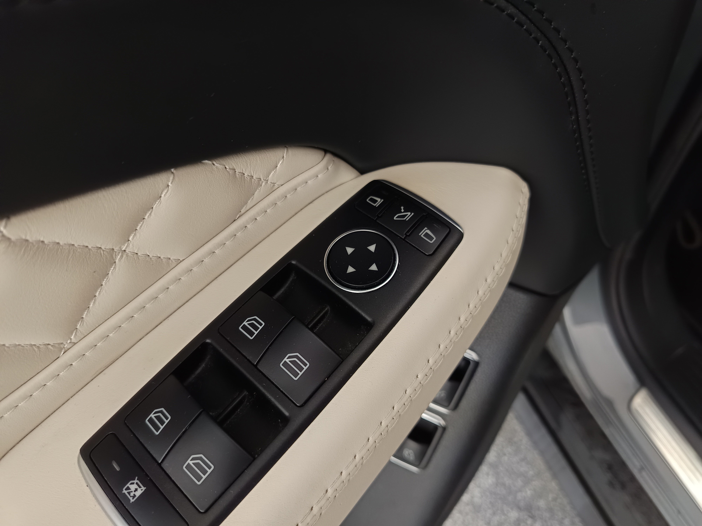 Mercedes-Benz GLE 500 Coupé 4MATIC Aut. | Bild 11 von 30