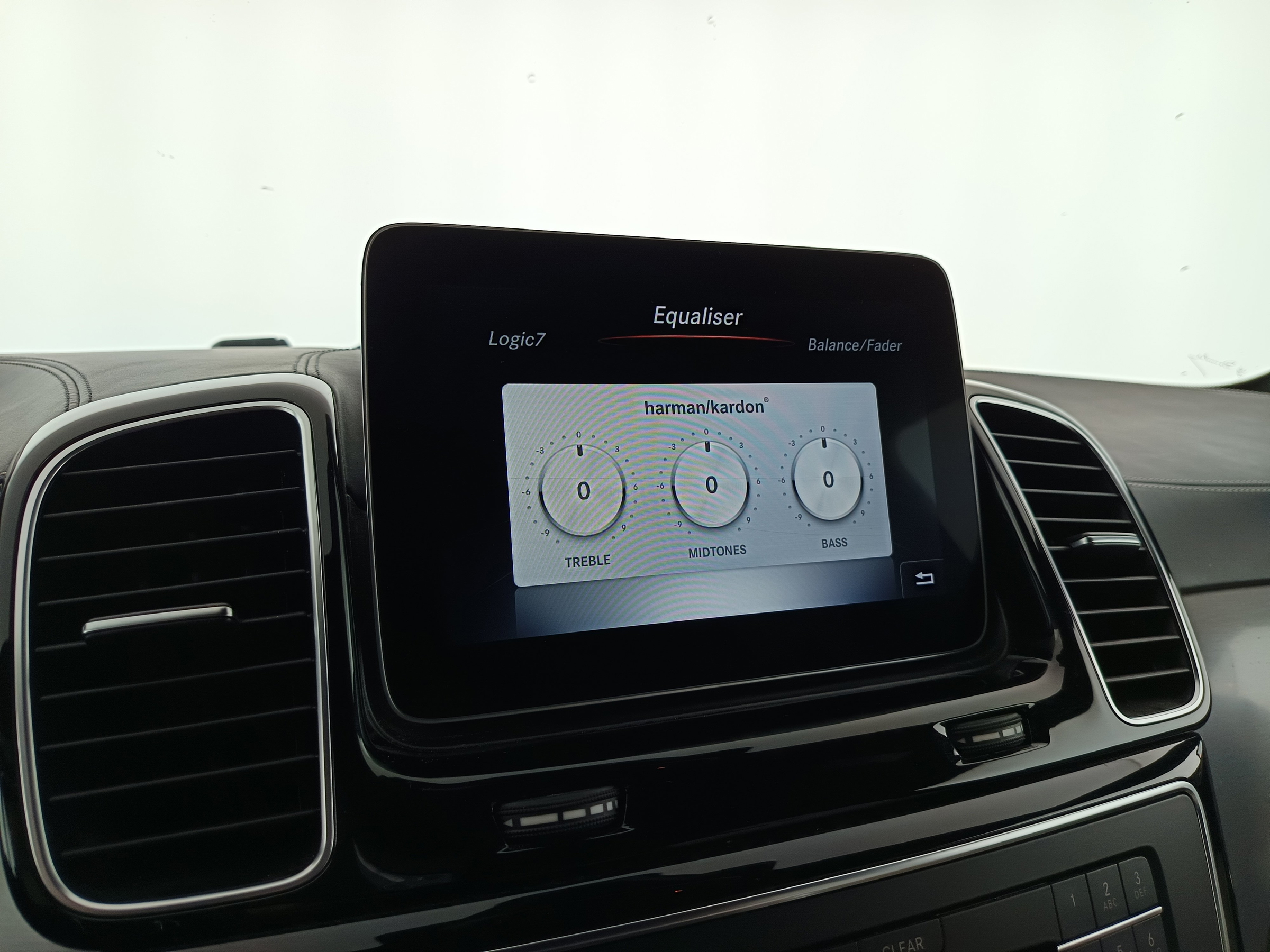 Mercedes-Benz GLE 500 Coupé 4MATIC Aut. | Bild 24 von 30