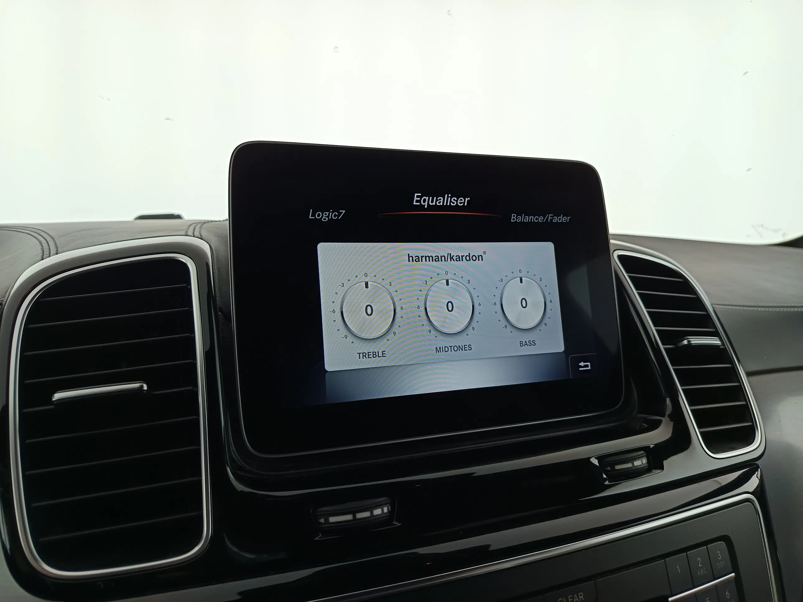 Mercedes-Benz GLE 500 Coupé 4MATIC Aut. | Bild 24 von 30