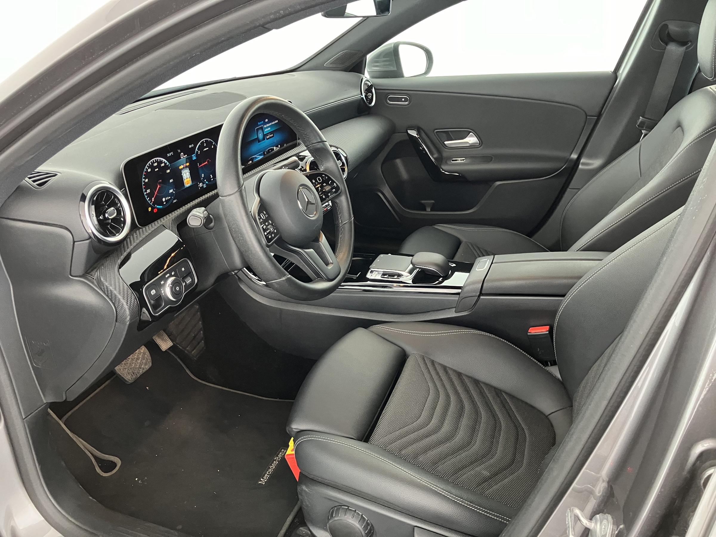 Mercedes-Benz A 180 d Aut. | Bild 4 von 31