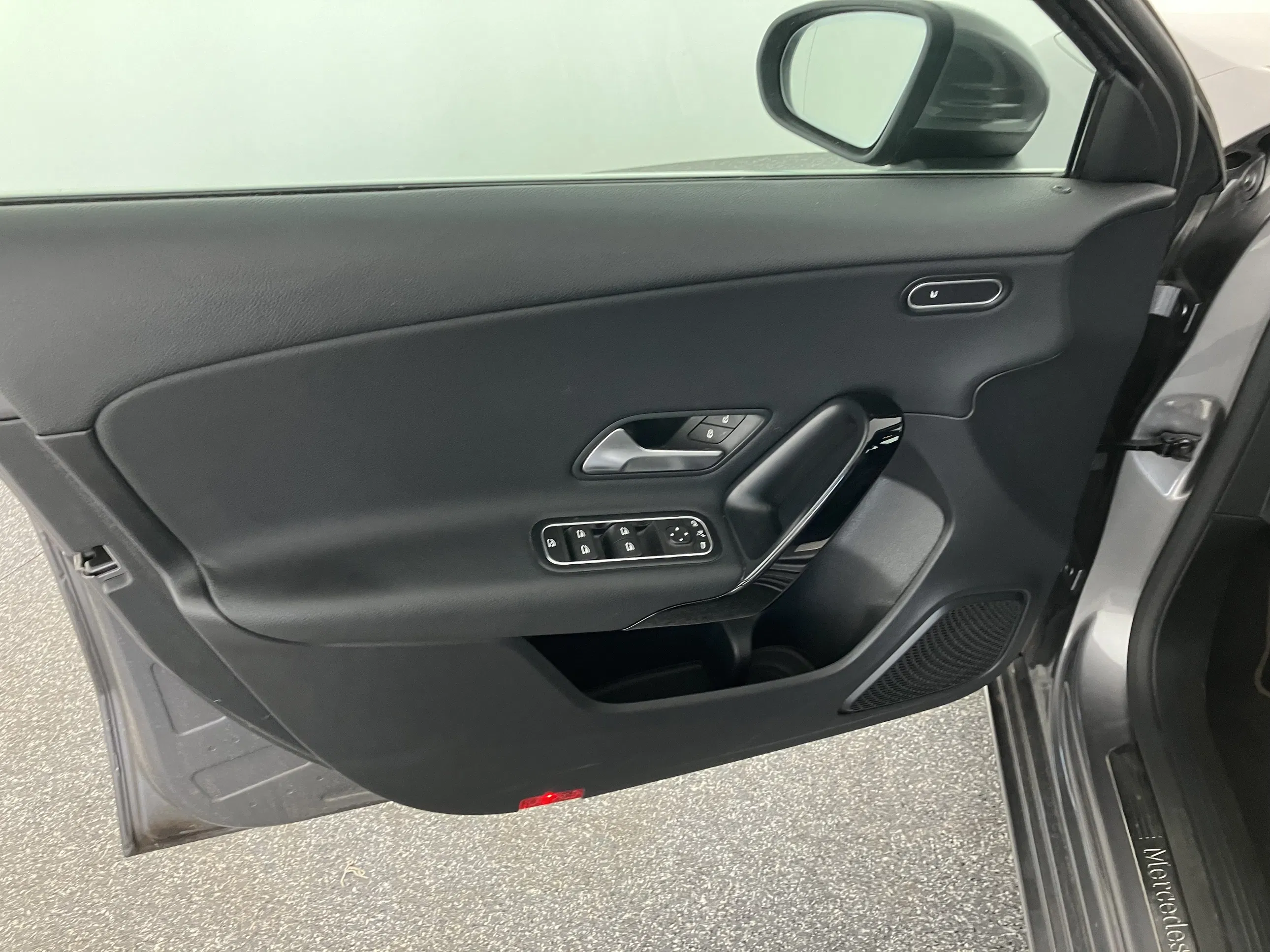 Mercedes-Benz A 180 d Aut. | Bild 30 von 31