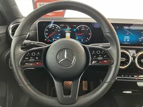 Mercedes-Benz A 180 d Aut. | Thumbnail 31 von 31