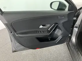 Mercedes-Benz A 180 d Aut. | Thumbnail 5 von 31