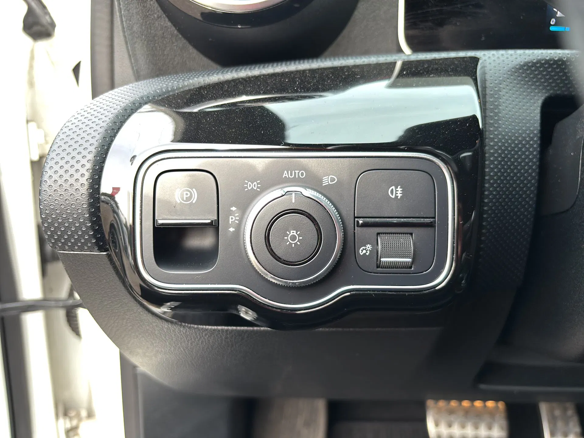 Mercedes-Benz A 220 d Aut. | Bild 12 von 26