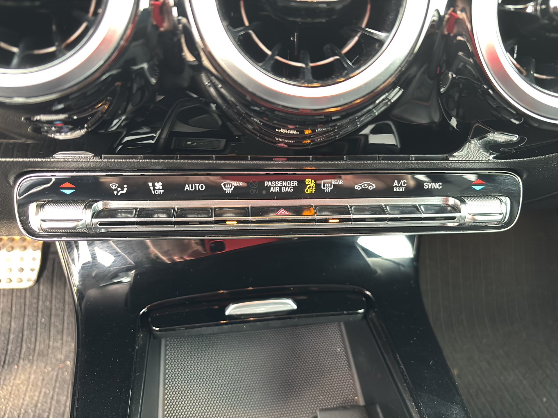 Mercedes-Benz A 220 d Aut. | Bild 22 von 26