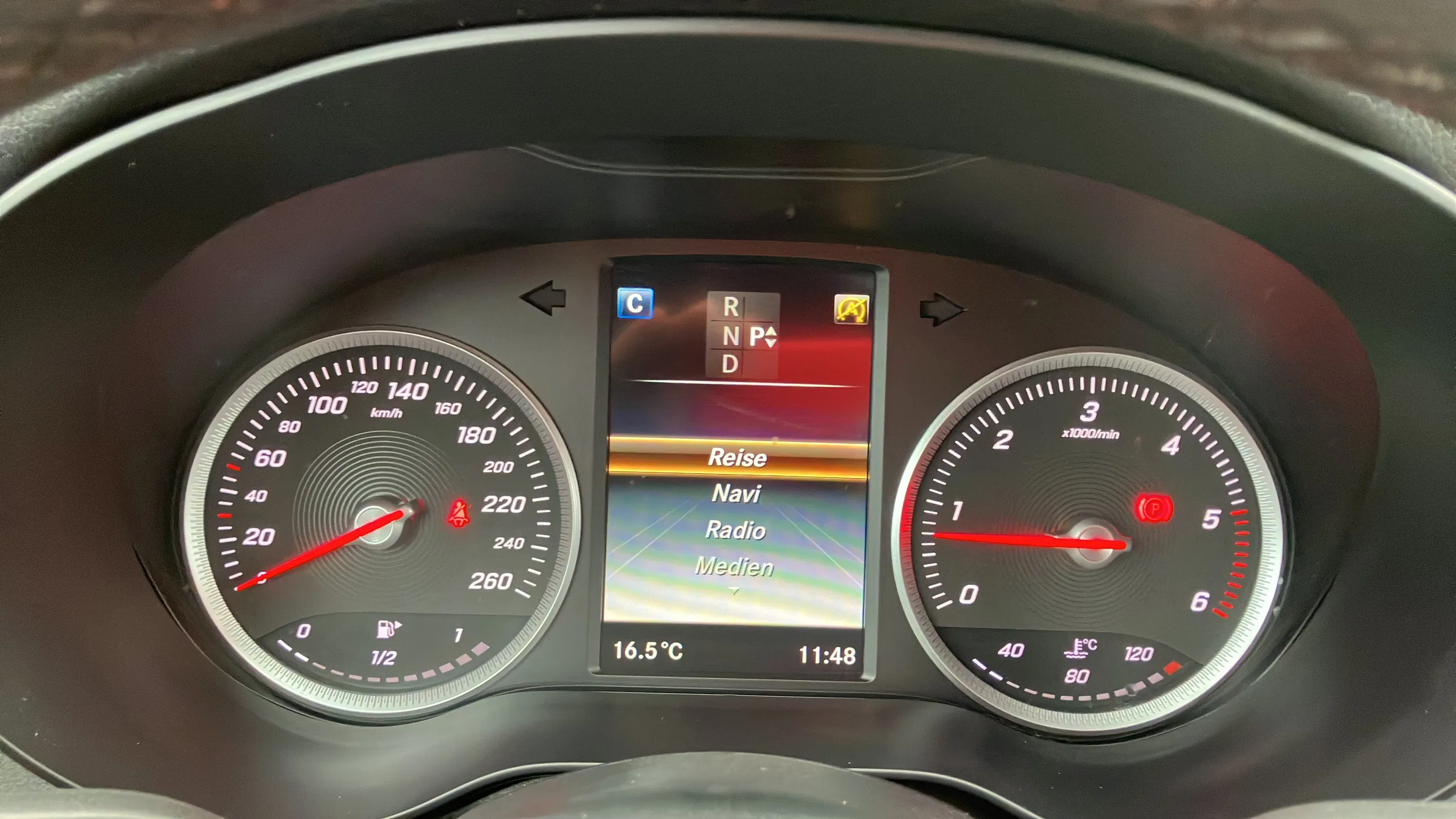 Mercedes-Benz C 200 d G- 7G Avantgarde Tronic Plus | Bild 11 von 22