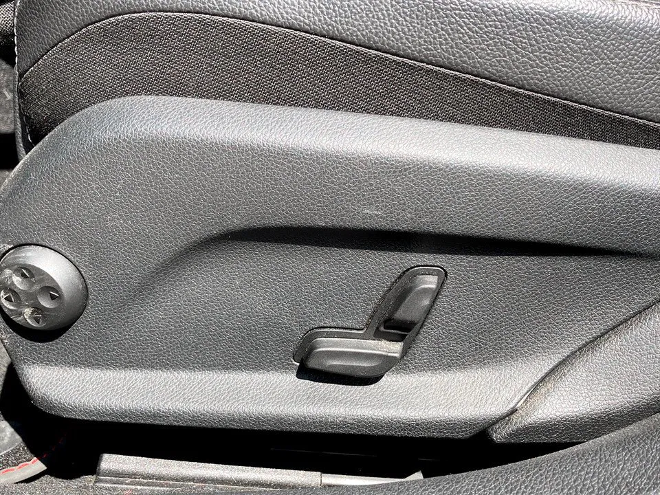 Mercedes-Benz C 220 T d 4Matic Avantgarde | Bild 23 von 26