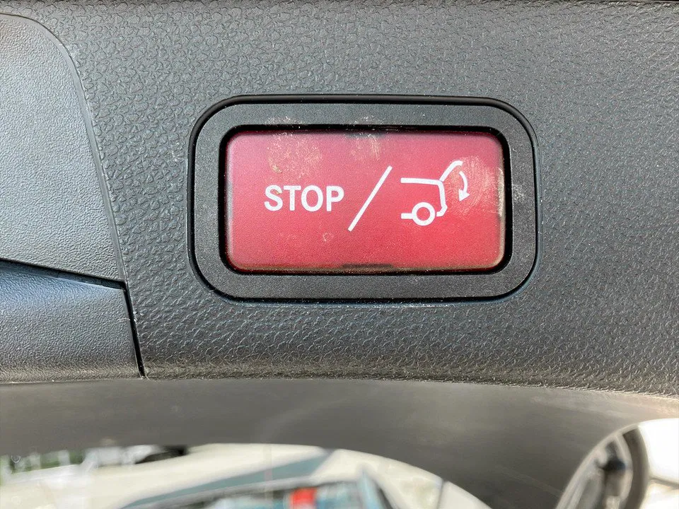 Mercedes-Benz C 220 T d 4Matic Avantgarde | Bild 25 von 26