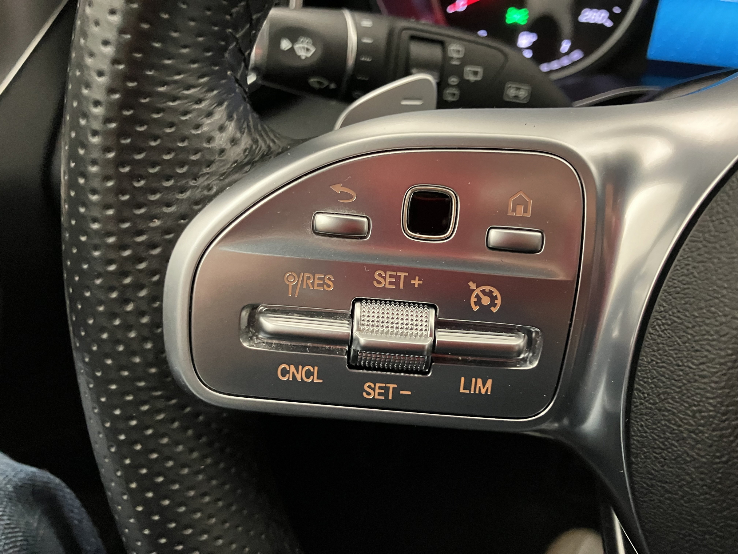 Mercedes-Benz C 220 d T 4MATIC Aut. | Bild 15 von 26