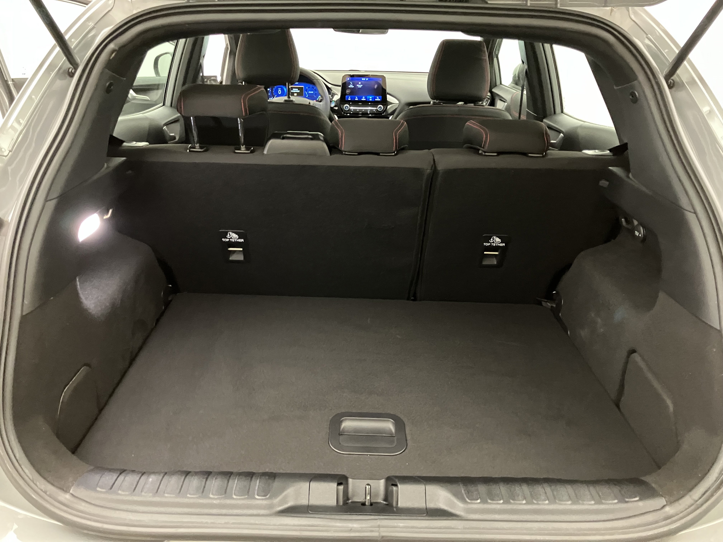 Ford Puma 1.5 EcoBlue ST-Line | Bild 24 von 24