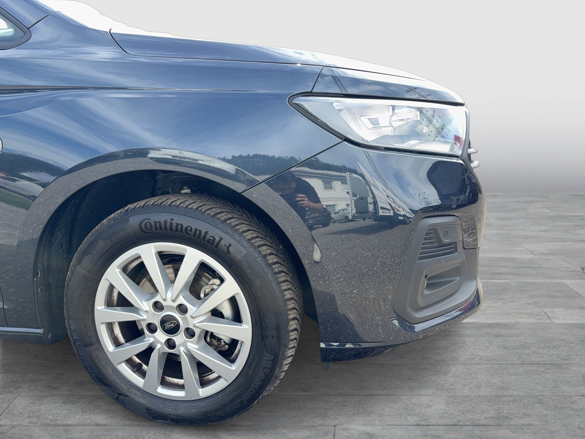 Ford Tourneo Connect 2.0 EcoBlue Trend | Bild 7 von 23