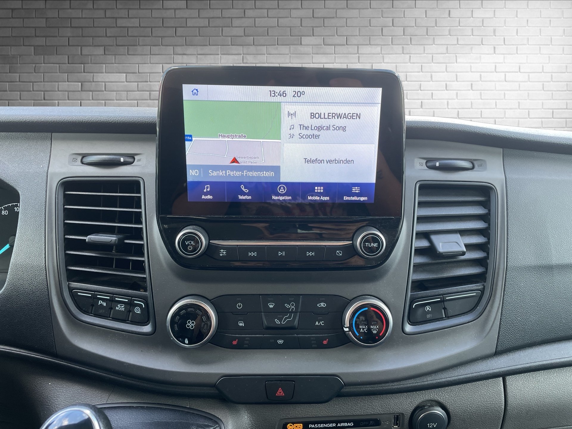 Ford Transit Kasten 2.0 TDCi 350 L3 Trend | Bild 16 von 21