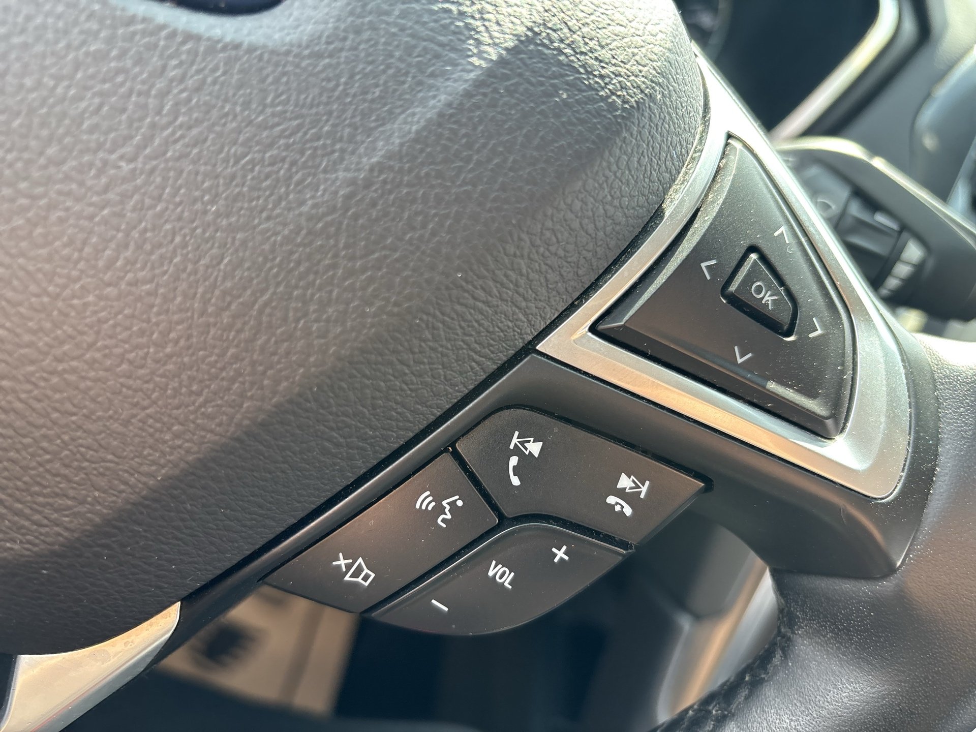 Ford Mondeo Traveller 2.0 EcoBlue TEMP) Titanium | Bild 12 von 21