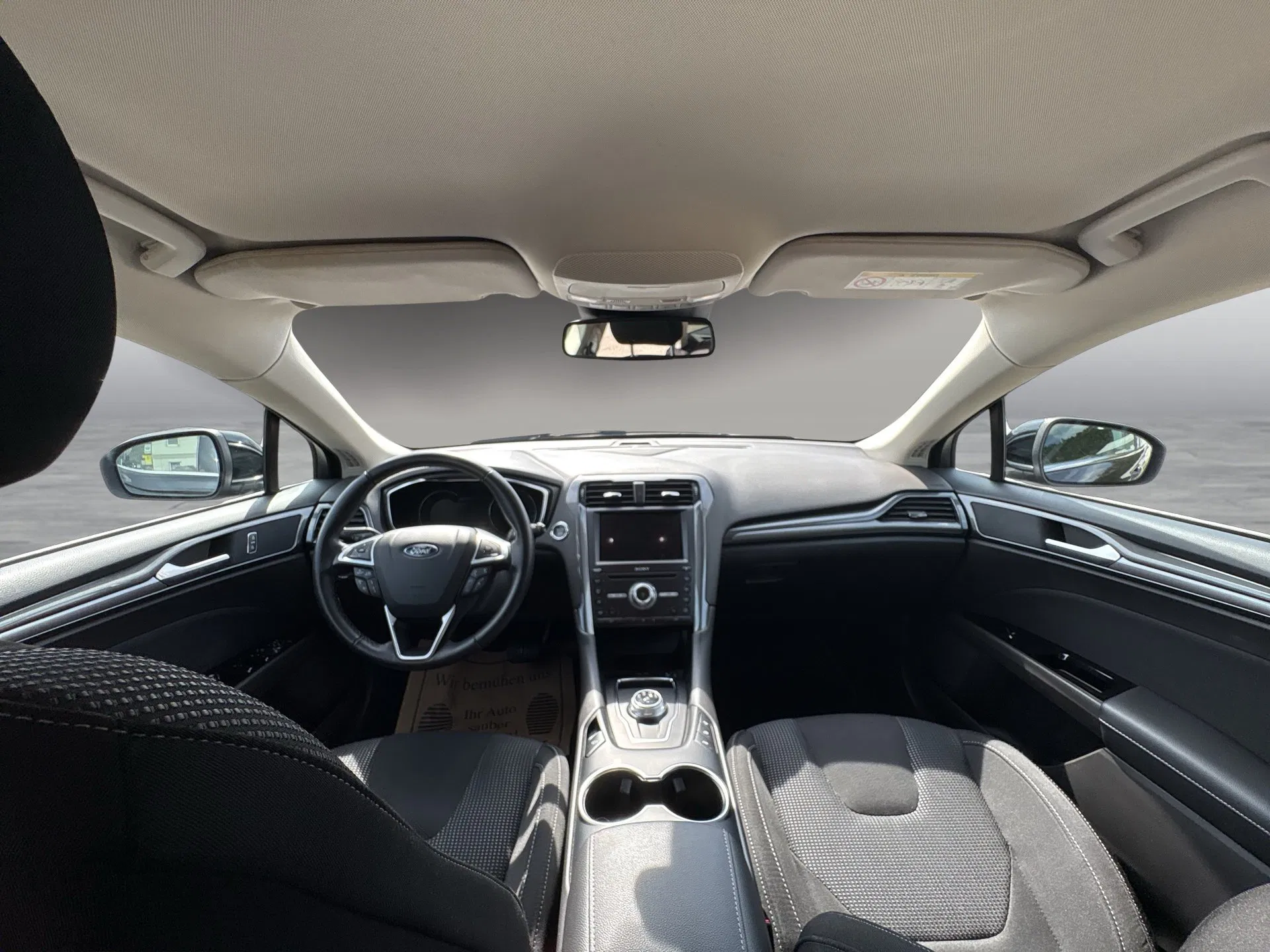 Ford Mondeo Traveller 2.0 EcoBlue TEMP) Titanium | Bild 9 von 21