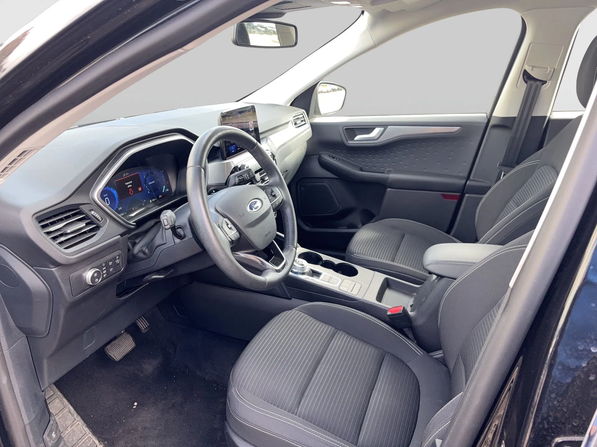 Ford Kuga 1.5 EcoBlue Titanium | Bild 12 von 26