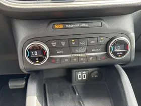 Ford Kuga 2.0 EcoBLue Cool & Connect | Thumbnail 17 von 23