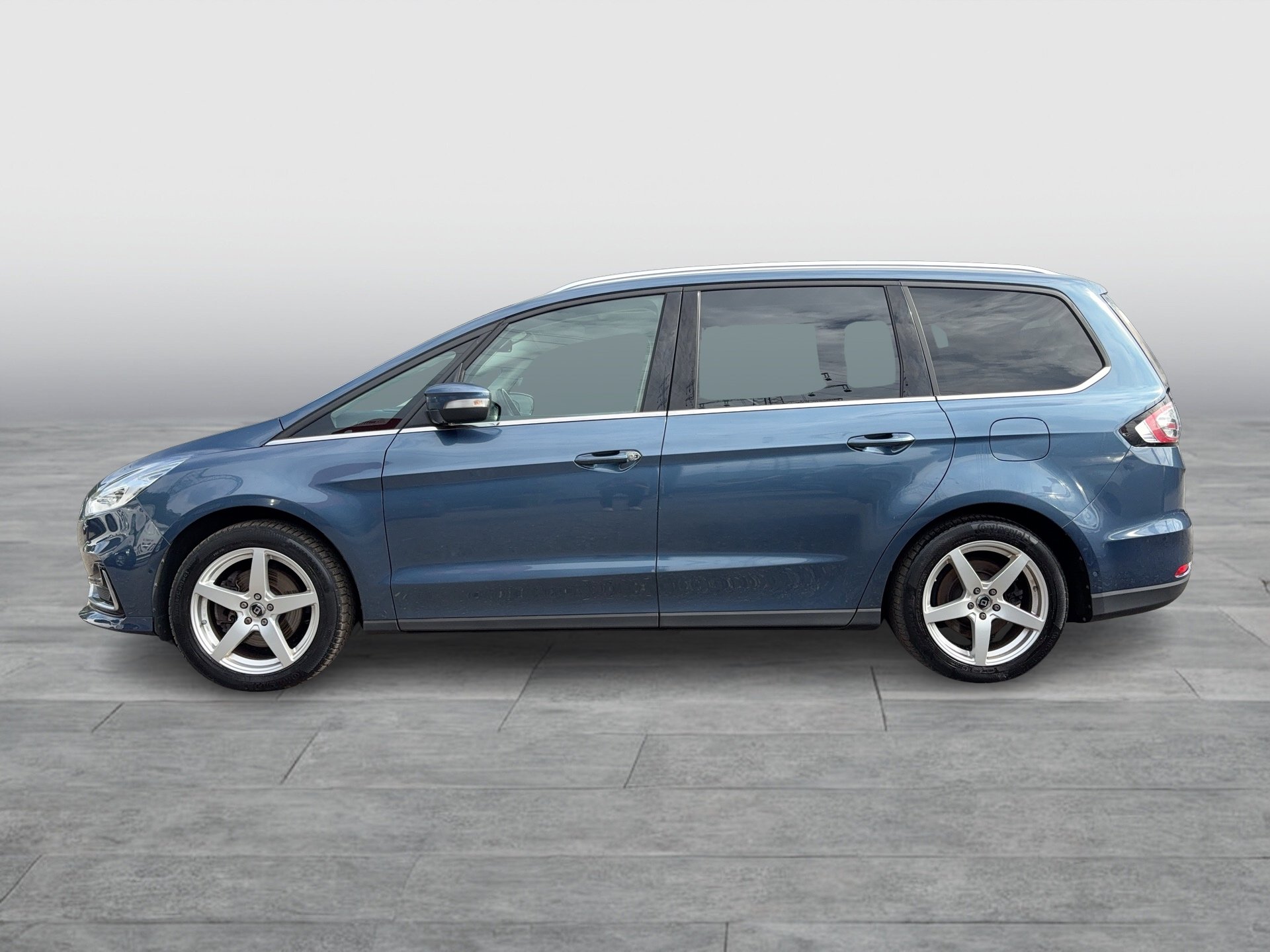 Ford Galaxy 2.0 EcoBlue Titanium | Bild 3 von 18