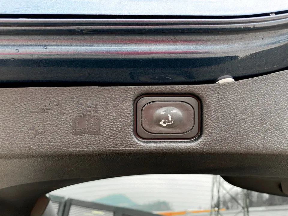 Ford Galaxy 2.0 EcoBlue Titanium | Bild 24 von 26